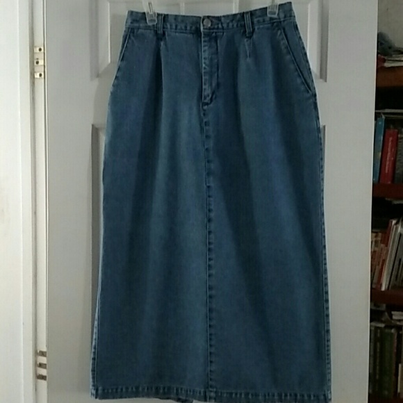 Mountain Lake Dresses & Skirts - Mountain Lake denim jean skirt